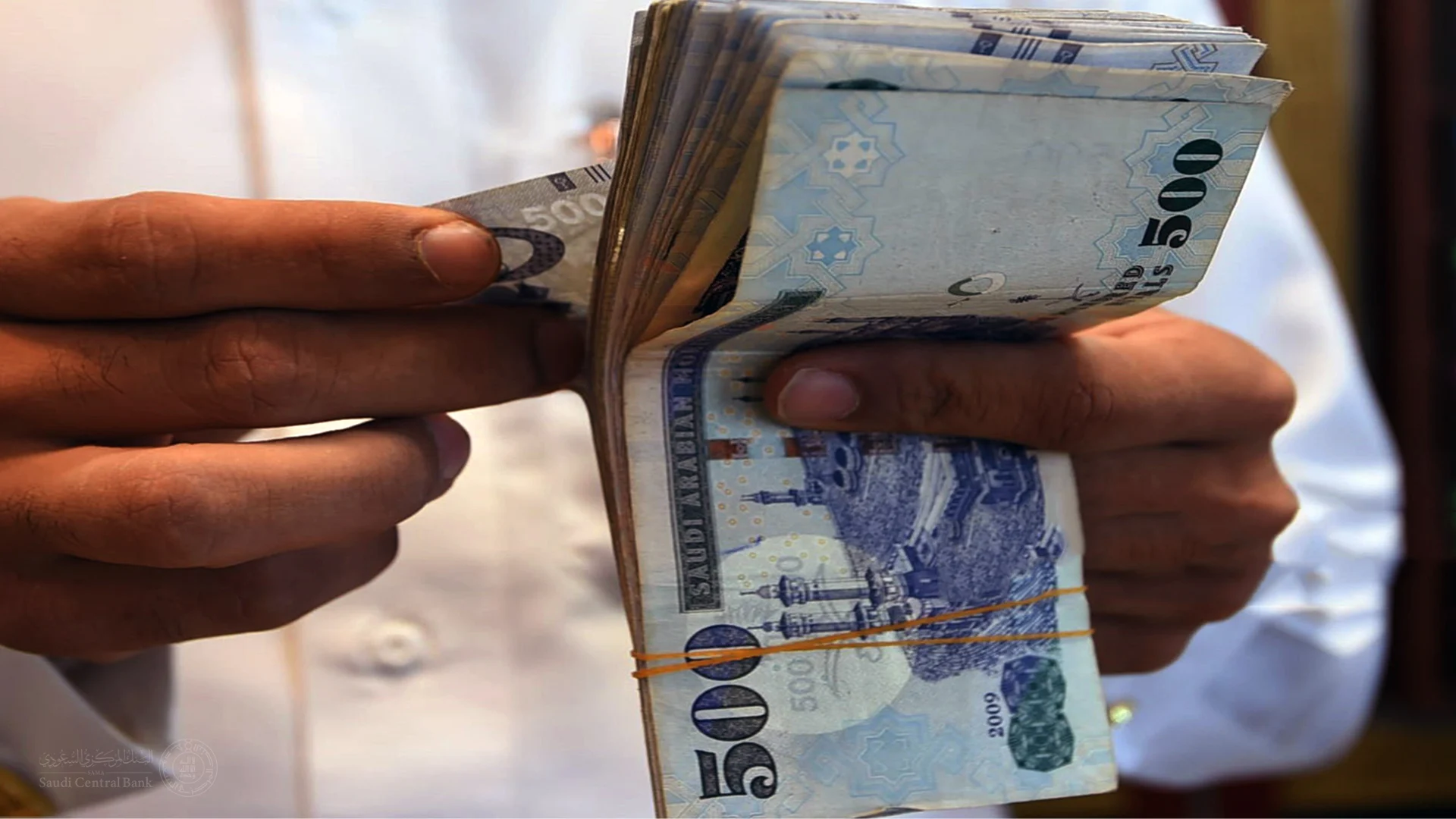 تفاصيل ايقاف الخدمات بسبب قرض في السعودية
