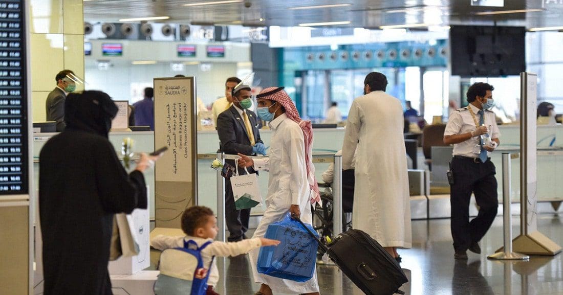 لا يمكن تمديد تأشيرة الزيارة المتعددة 