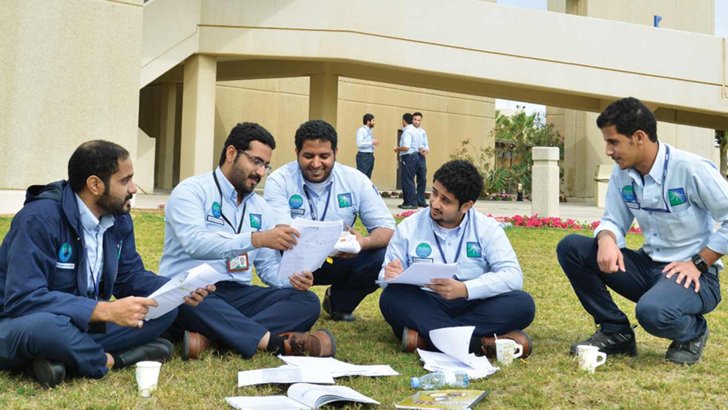 برنامج التدريب الجامعي ارامكو
