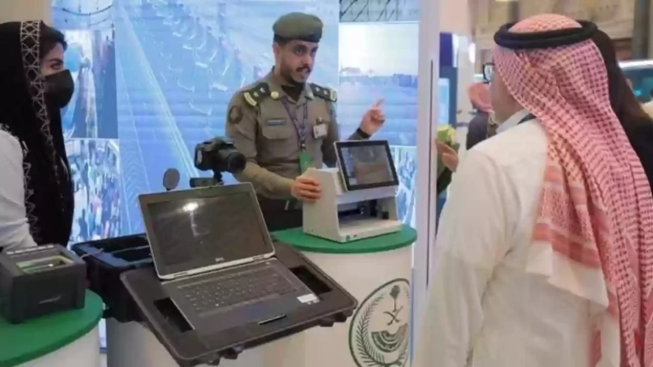 لا يمكن تمديد تأشيرة الزيارة المتعددة 