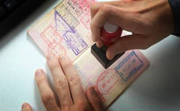 رسوم تجديد الإقامة المنتهية للمقيمين بالسعودية