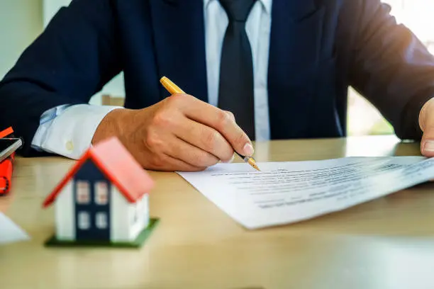 كيفية توثيق عقد الإيجار وطباعة نسخة مصدقة منه هنا الرابط والخطوات