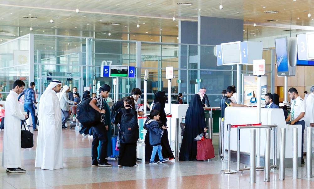 ما هي شروط الحصول على تأشيرة طفل 5 شهور من منفذ الدخول  