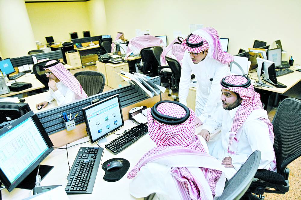 المهن المسموح العمل بها في السعودية دون كفيل