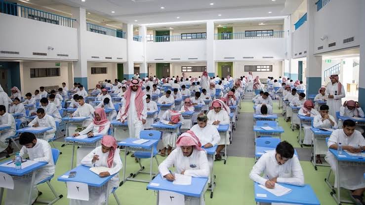 موعد بداية الفصل الثالث في السعودية 1444 