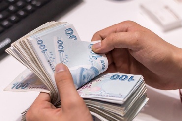التواصل مع منصة اعتماد