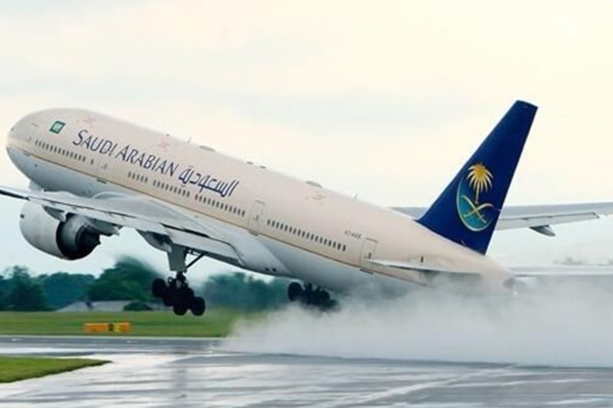 بالتفاصيل .. اعرف كيفية الاستعلام عن وصول ومغادرة الرحلات مطار الملك خالد الدولي