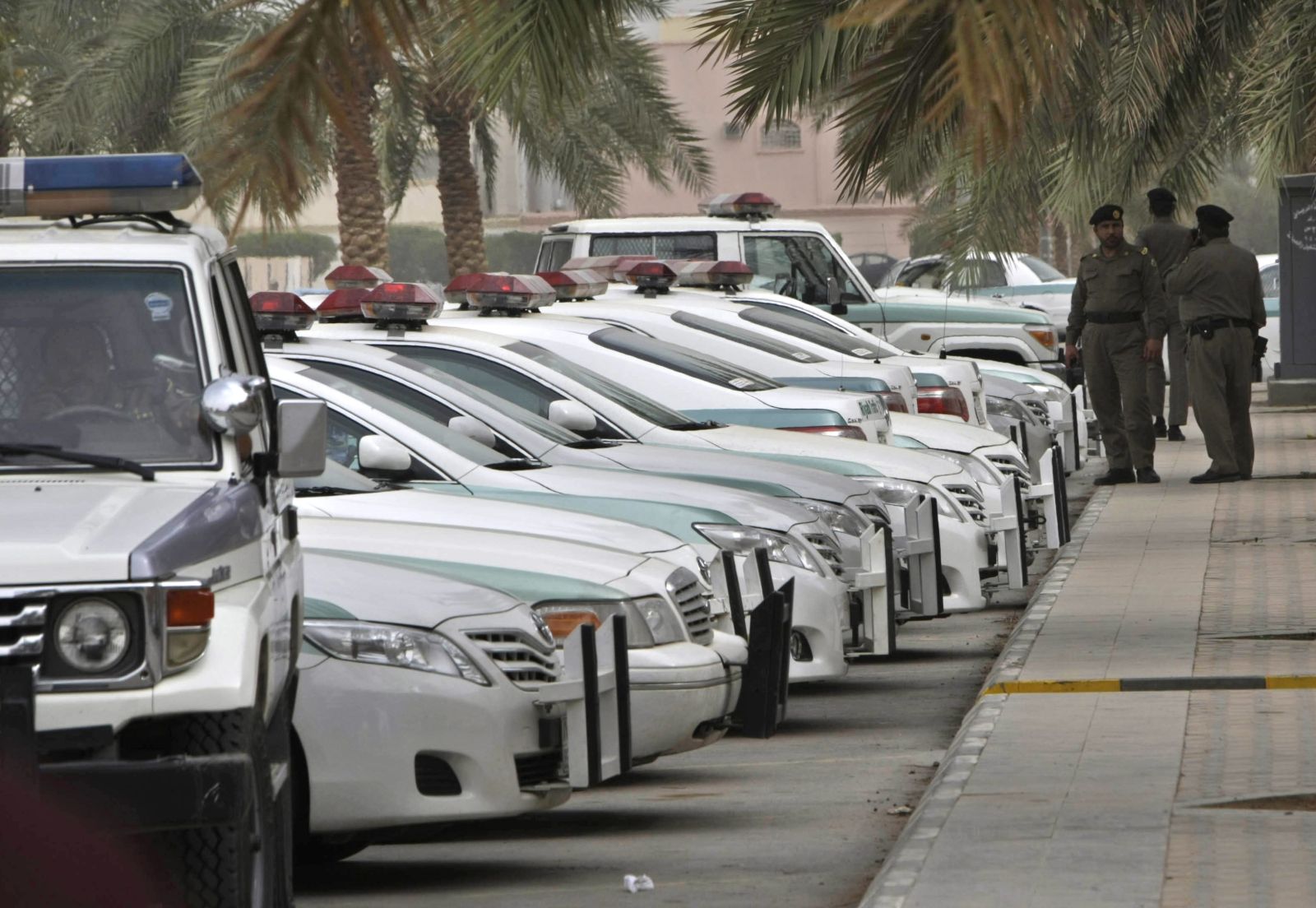 الحجز على قيمة المخالفات المرورية من الأرصدة البنكية 