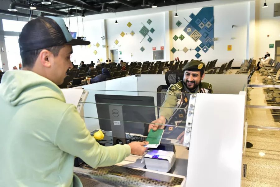 كيف تتأكد من صدور غرامة السفر لدولة ممنوعة من إدارة الجوازات السعودية  