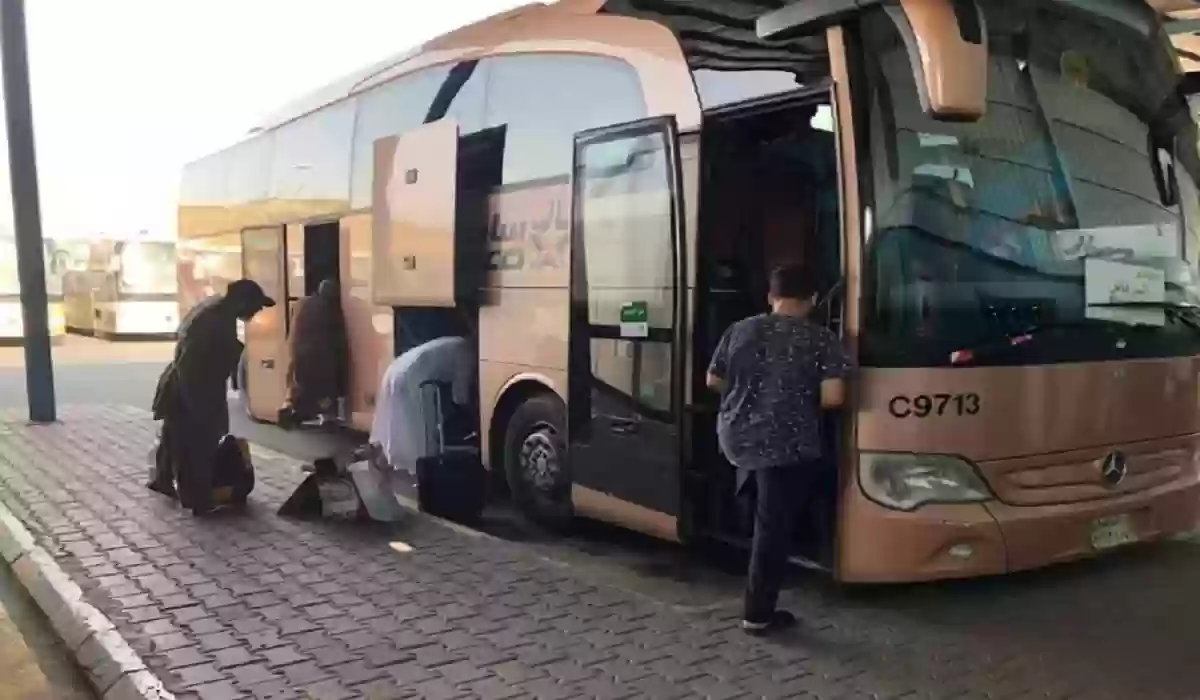 ما هي مواعيد رحلات النقل الجماعي من جدة.. وما أسعارها