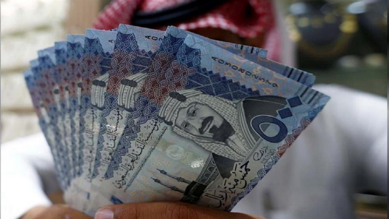 كم عدد ساعات العمل في القطاع الخاص في المملكة؟